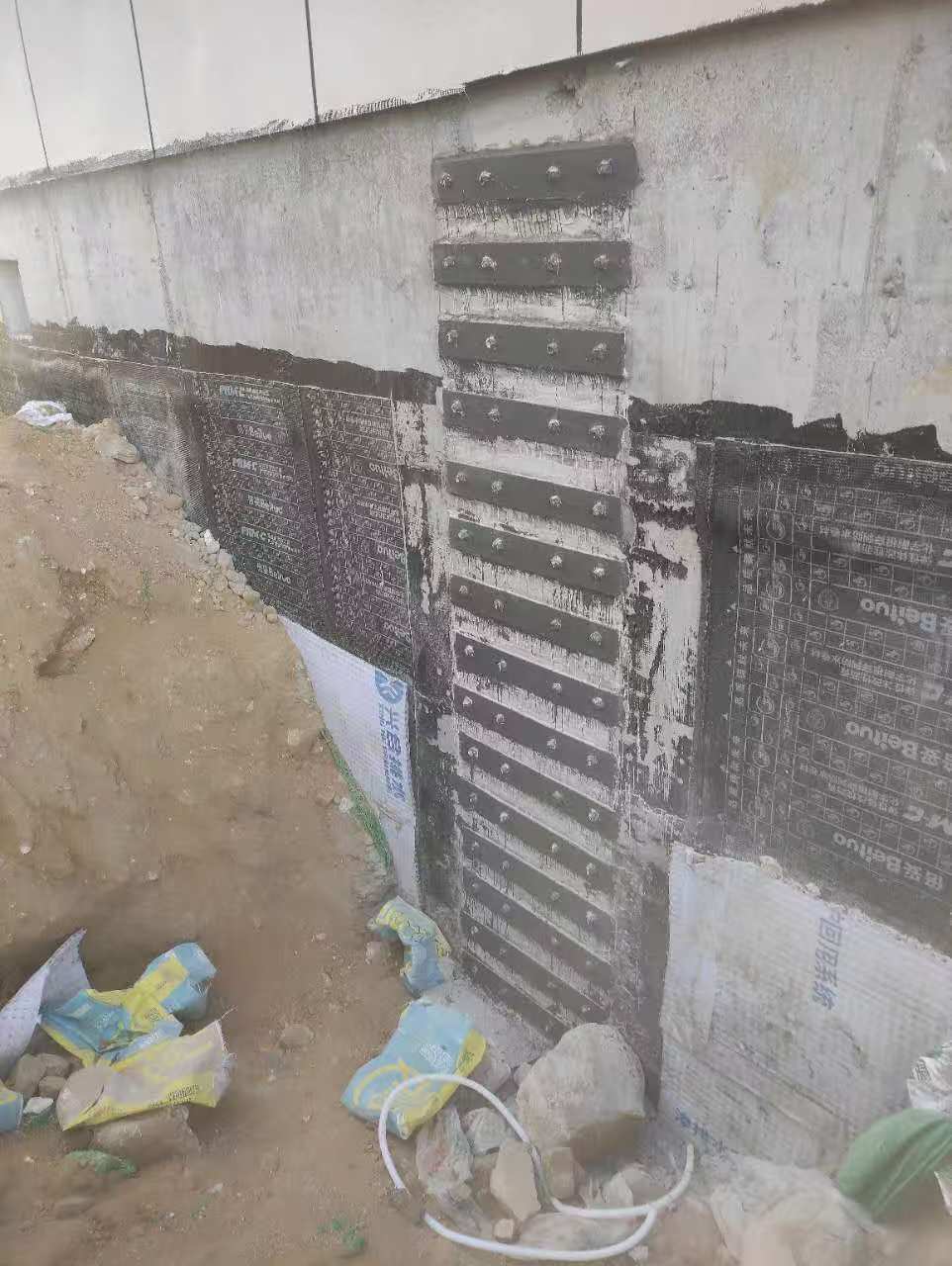 南京房屋柱子加固方法